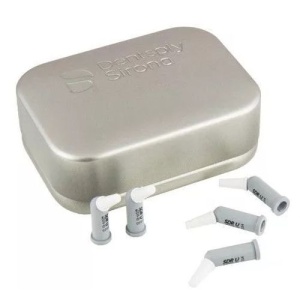 SDR Plus цвет U - 50 компьюл по (0,25гр.), Dentsply